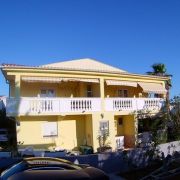 Apartmani Petra - Vir