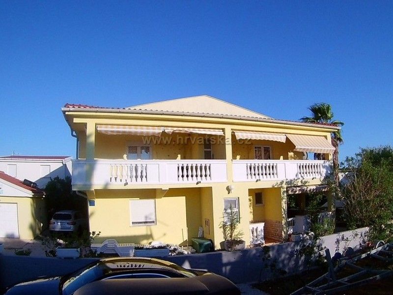 Apartmani Petra - Vir