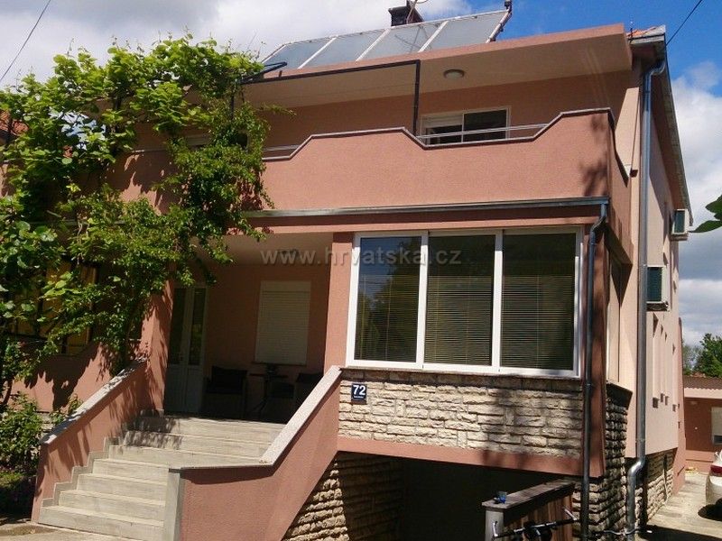 Apartmani Punta Pakoštane
