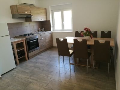 Apartmani Punta Pakoštane