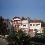 Apartmani RACAN  ***