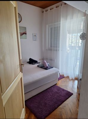 Apartman Radonic Tisno-Murter