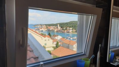 Apartman Radonic Tisno-Murter