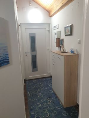 Apartman Radonic Tisno-Murter