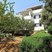 Apartmani Salvia Mandre