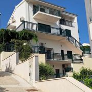 Apartmani Podstrana