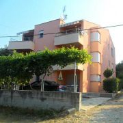 Apartmani SENKA