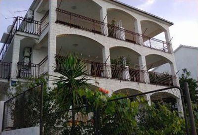 Apartmani SLANADA