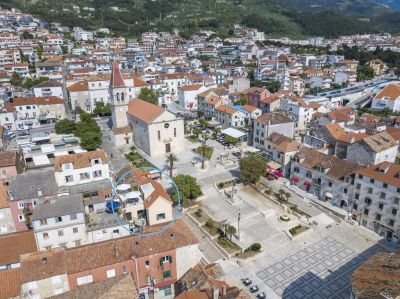 The Square - luxury apartment in the city center