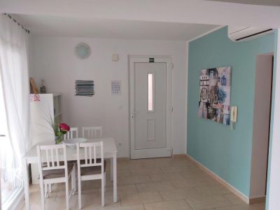 Apartmani TAMARIS & JASMIN