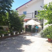 Apartmani TINKA