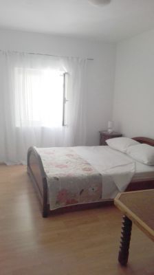 Apartmani TINKA