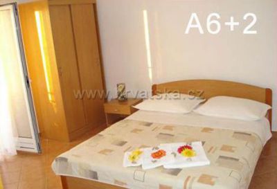 Apartmans TONĆI i IRIS***