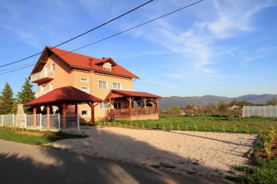 Apartmani Viktorija