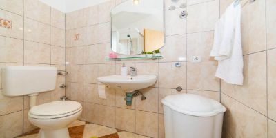 Apartmani Vila Nena s bazenom