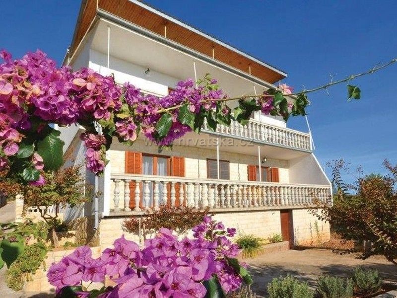 Villa BIANCINI