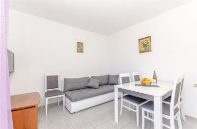 Villa Palmira - Apartmani Star